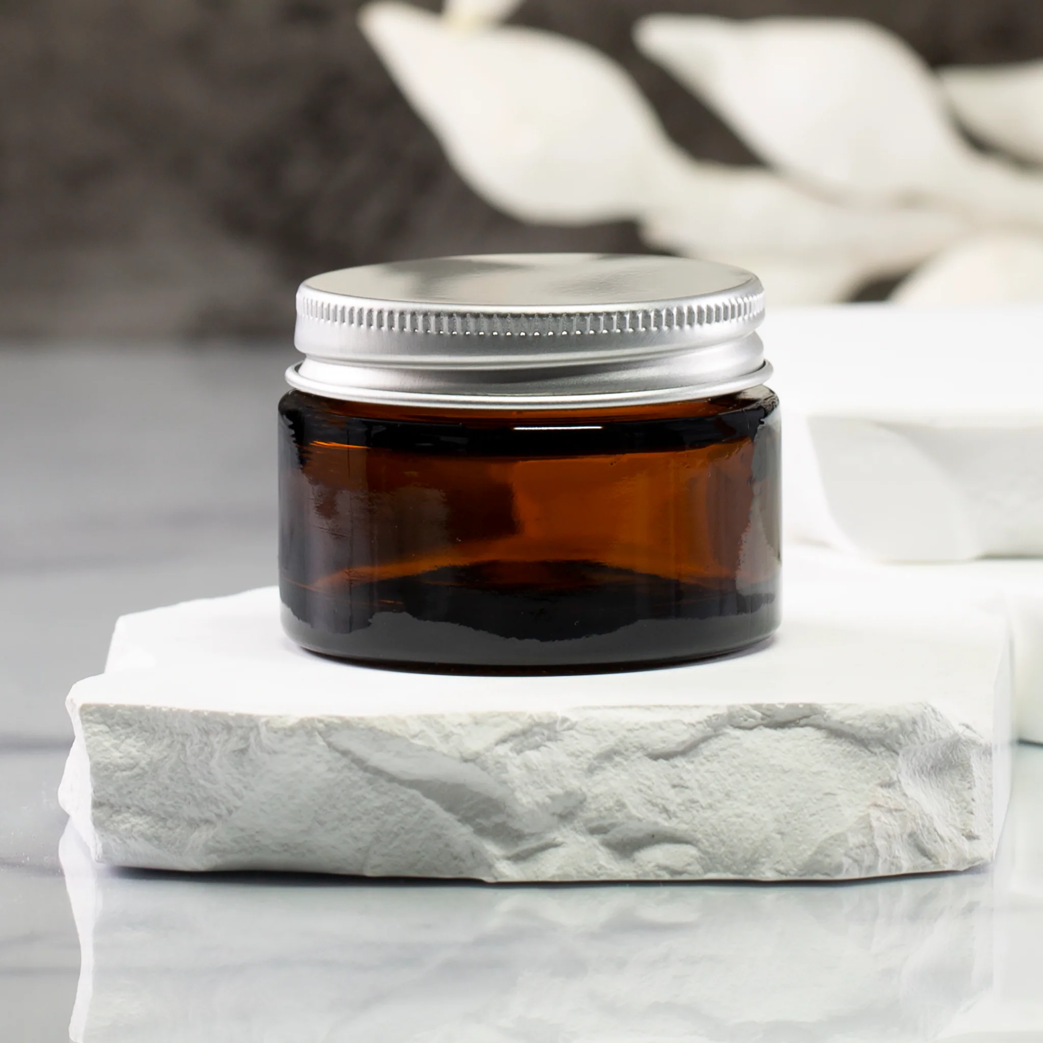 1 oz Amber Glass Jar with 48-400 Neck - Image 3