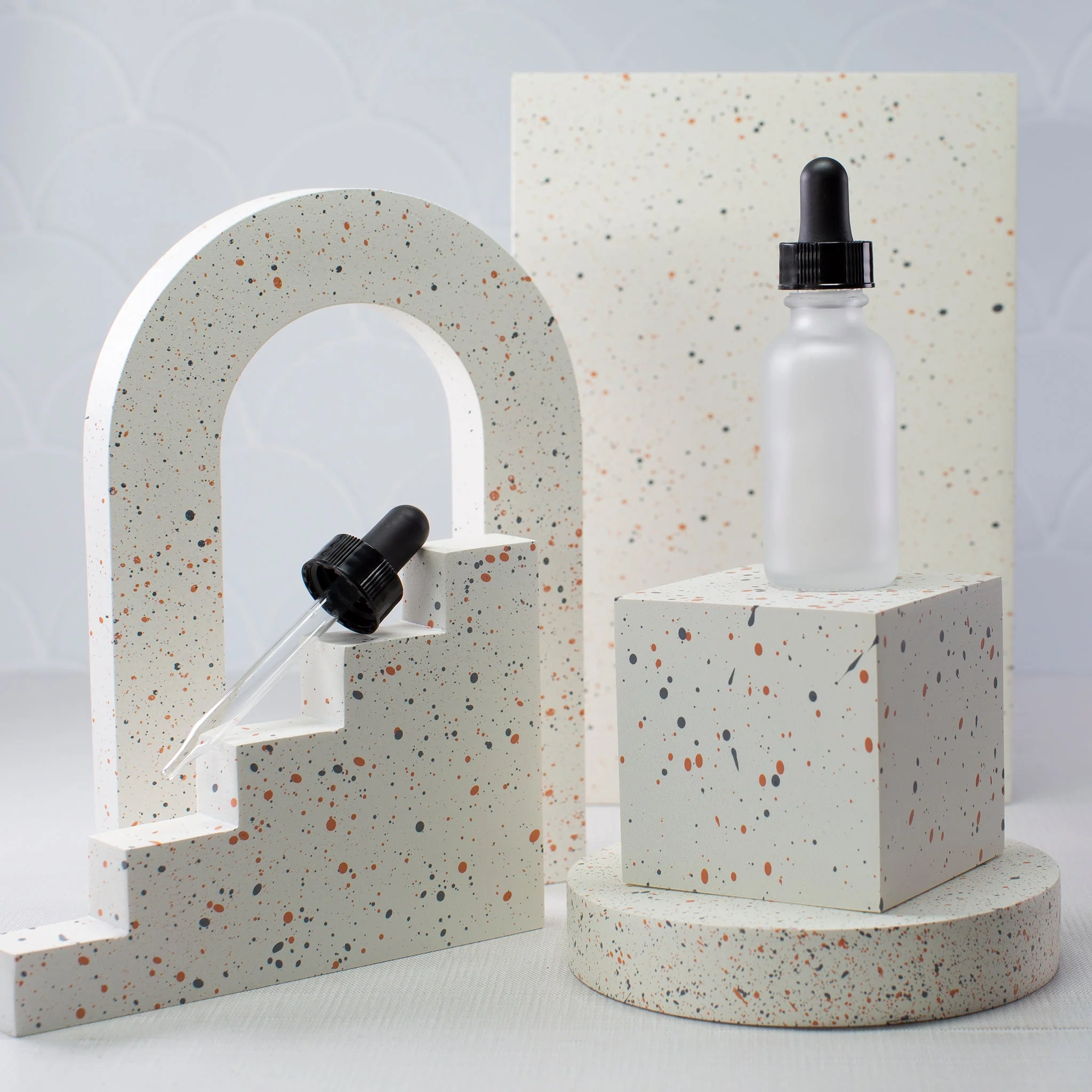 1 oz Frosted Glass Bottle with 20-400 Neck - Image 3