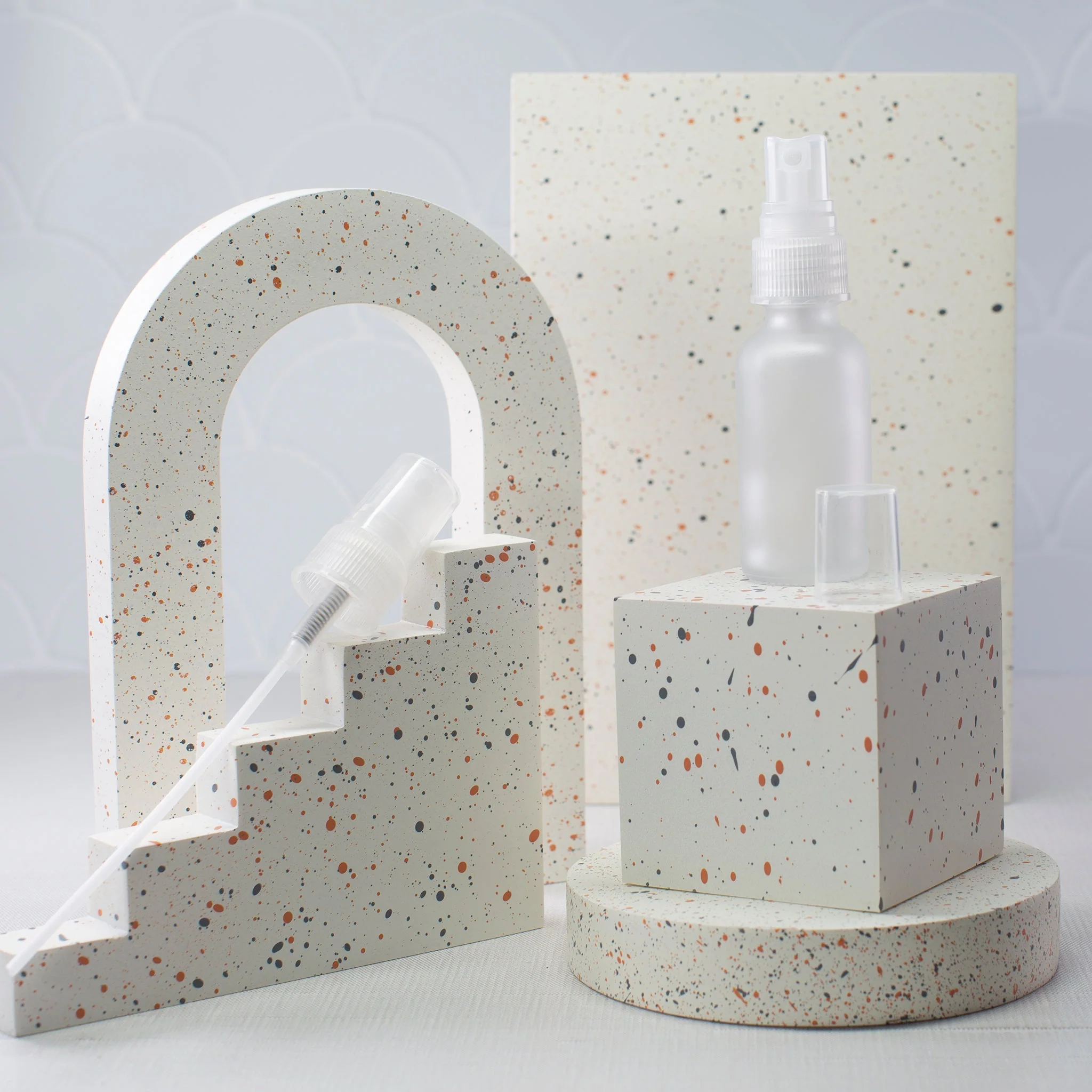 1 oz Frosted Glass Bottle with 20-400 Neck - Image 9
