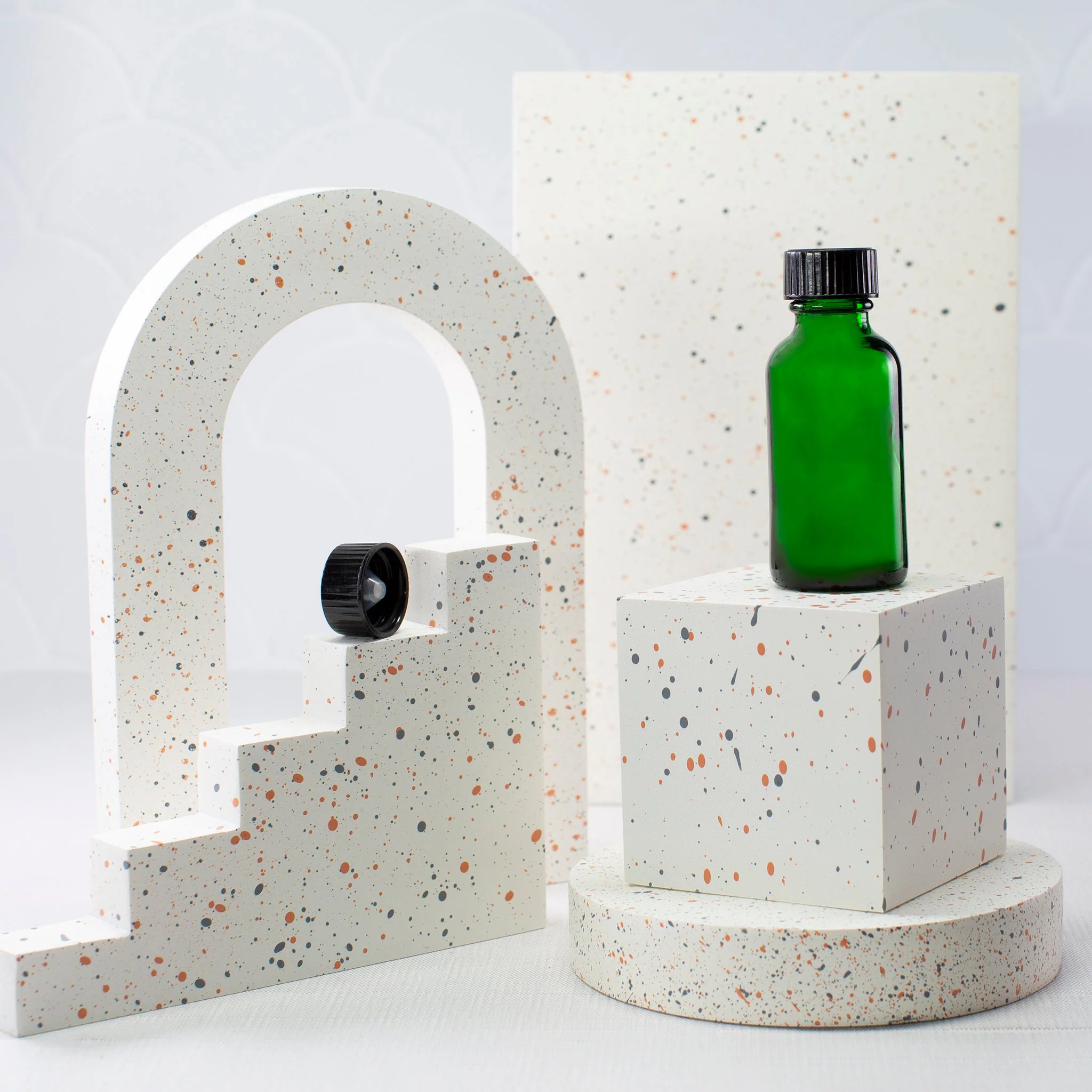 1 oz Green Glass Bottle with 20-400 Neck - Image 6