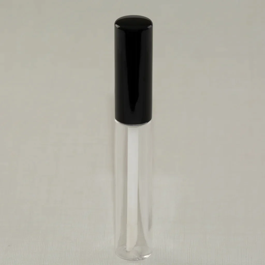 11 ml Lip Gloss Tube with Black Lid - Image 2