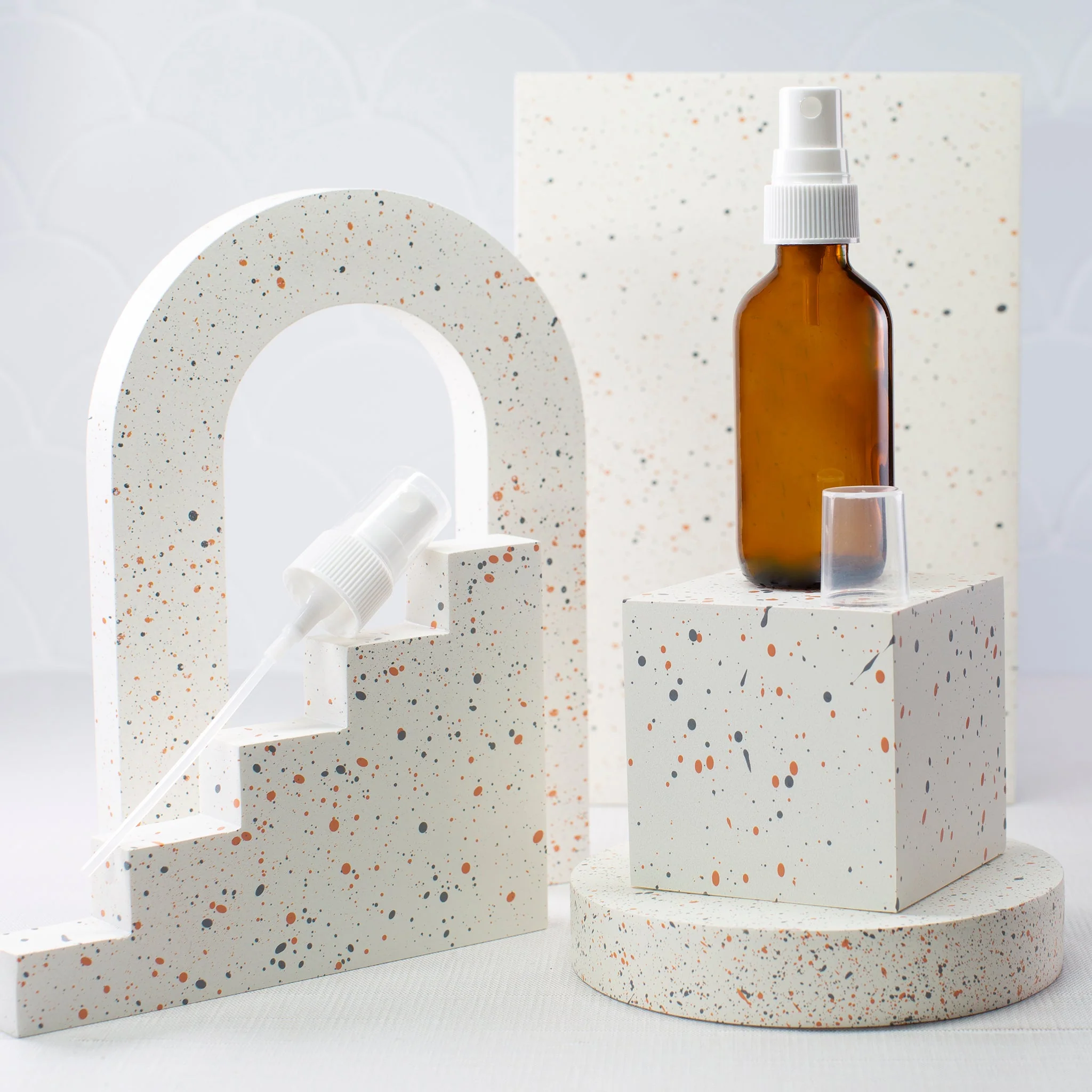 2 oz Amber Glass Bottle with 20-400 Neck - Image 5