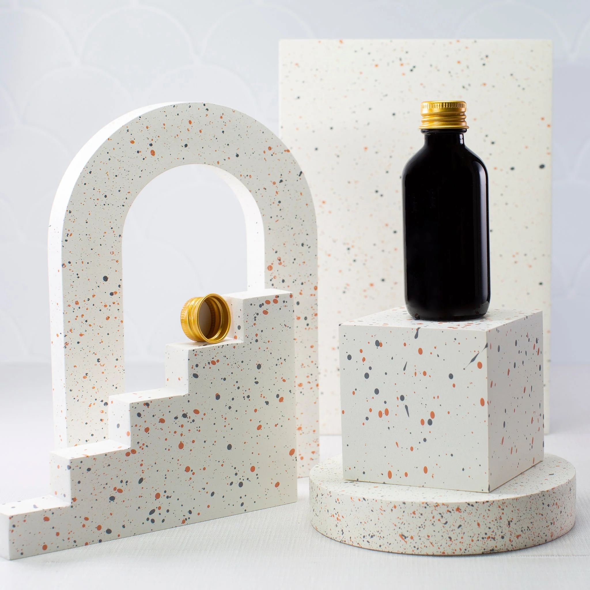 2 oz Black Glass Bottle with 20-400 Neck - Image 10