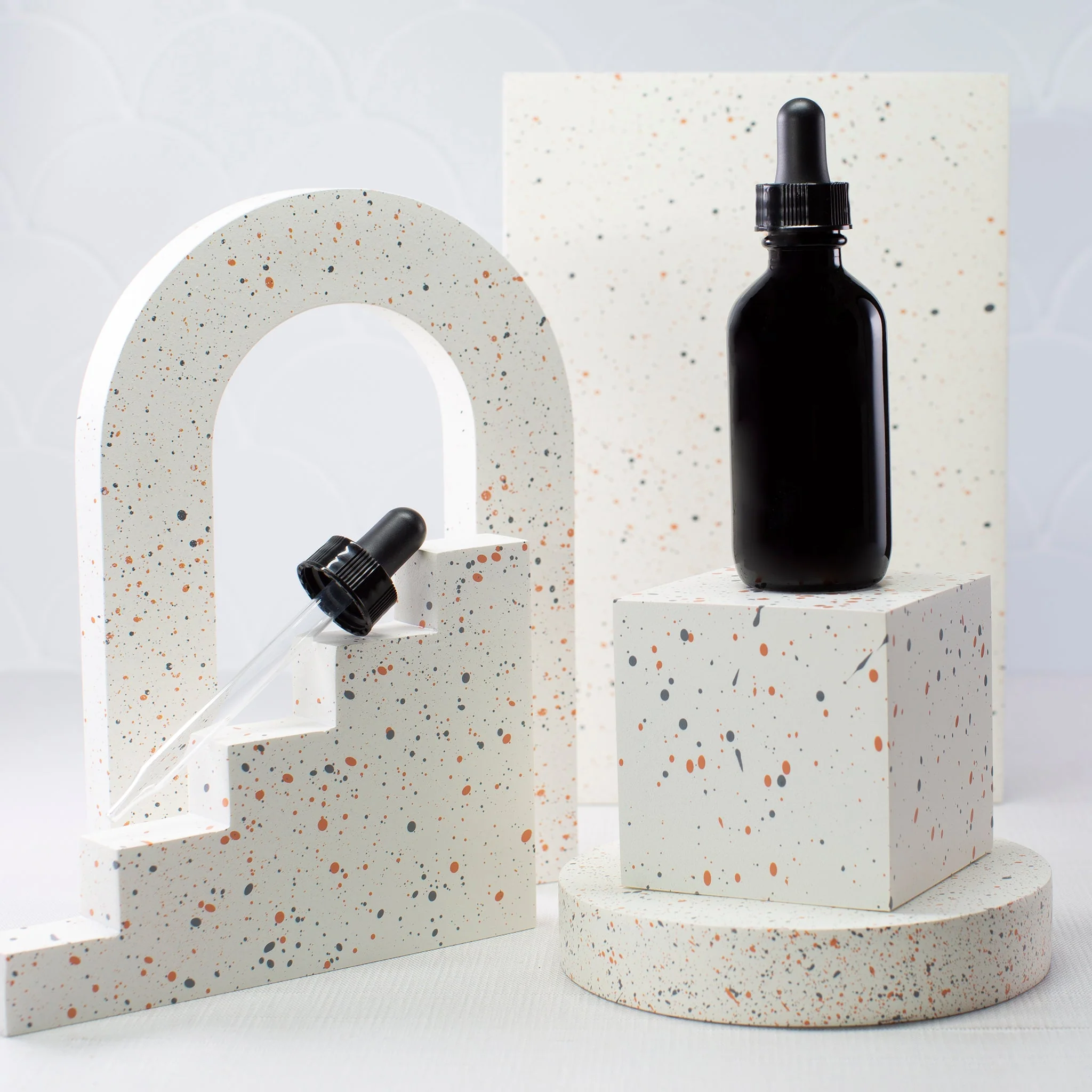 2 oz Black Glass Bottle with 20-400 Neck - Image 2