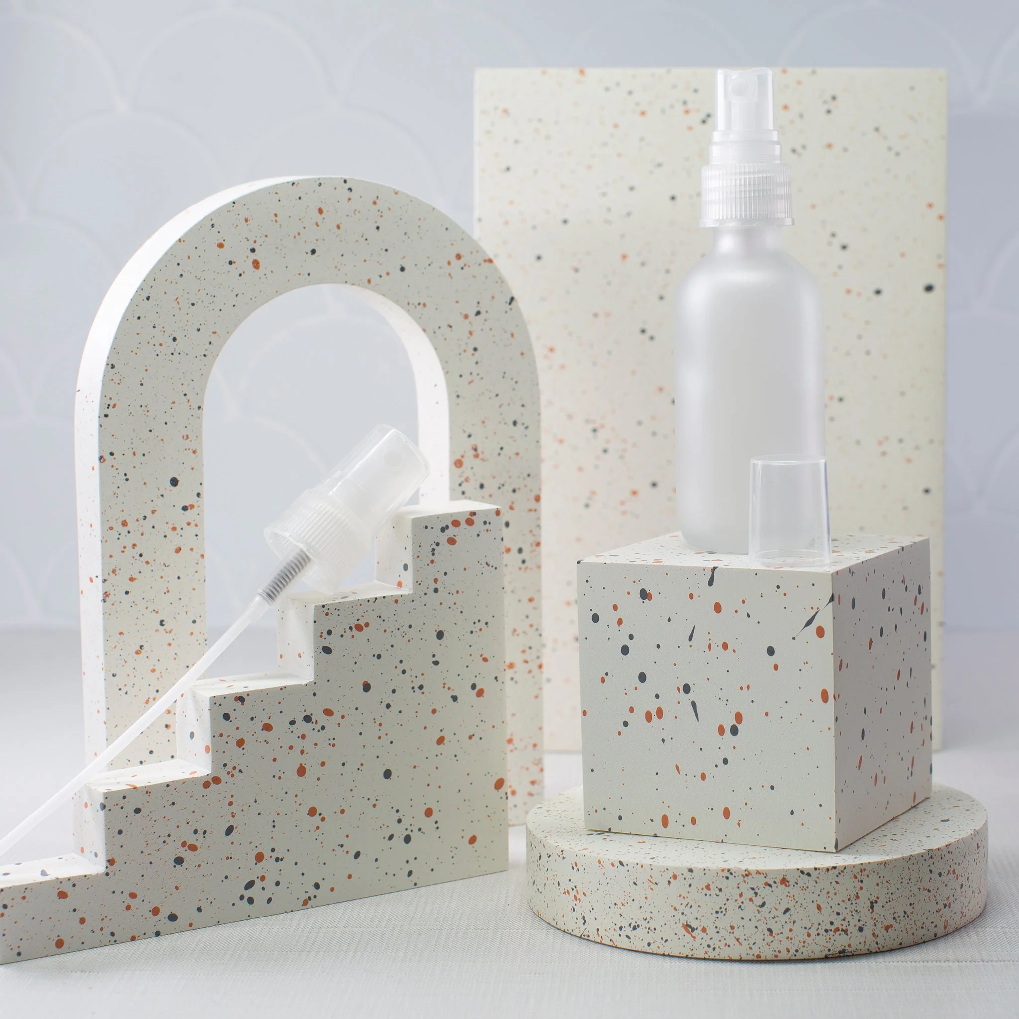 2 oz Frosted Glass Bottle with 20-400 Neck - Image 7