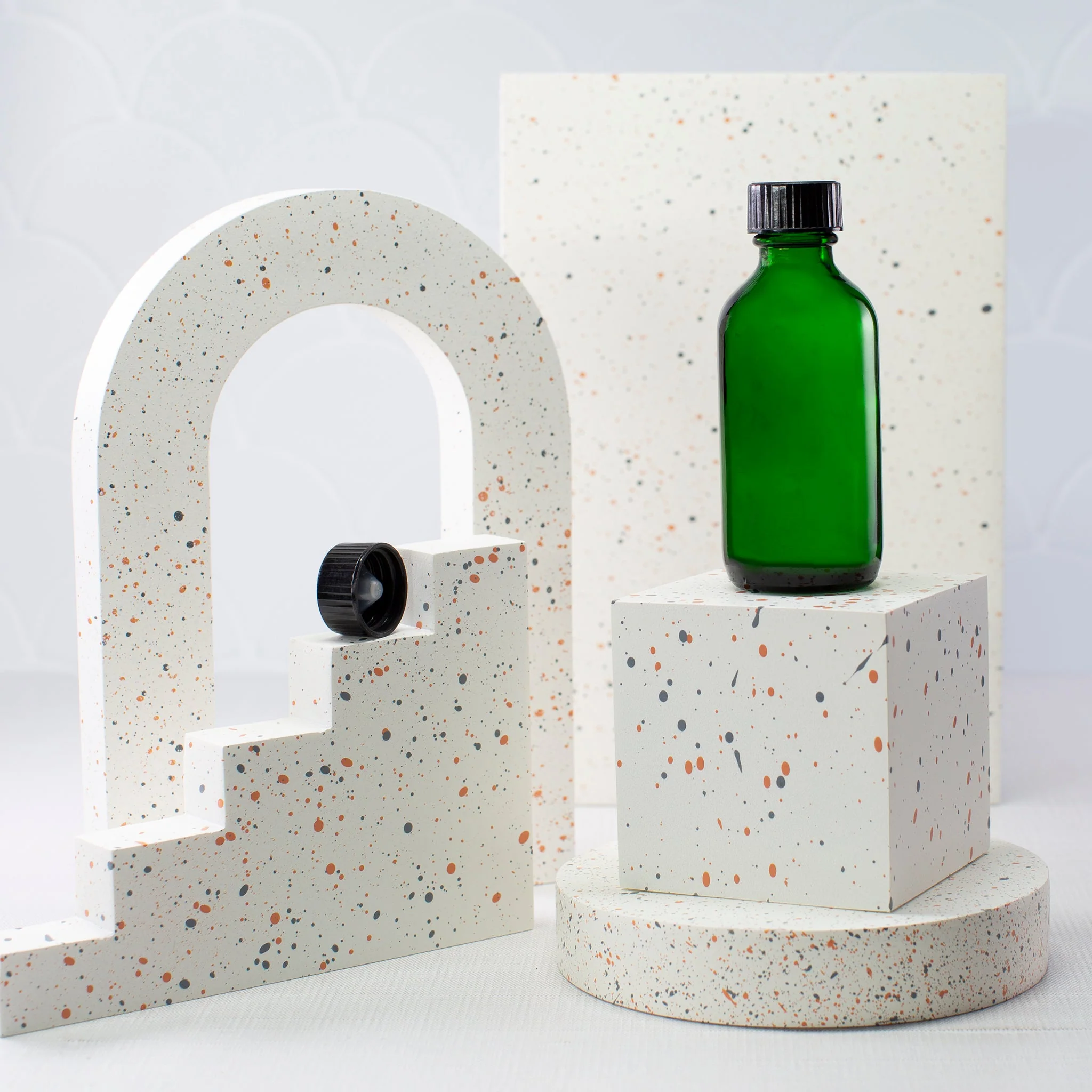 2 oz Green Glass Bottle with 20-400 Neck - Image 4