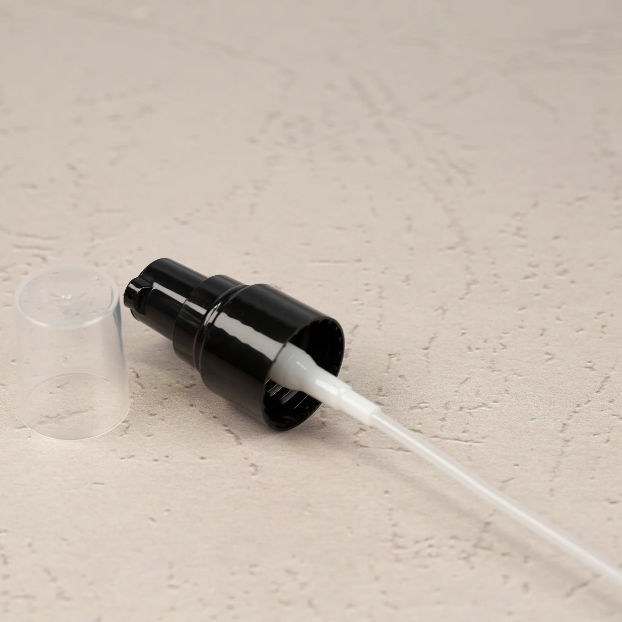 20-410 Black Treatment Pump