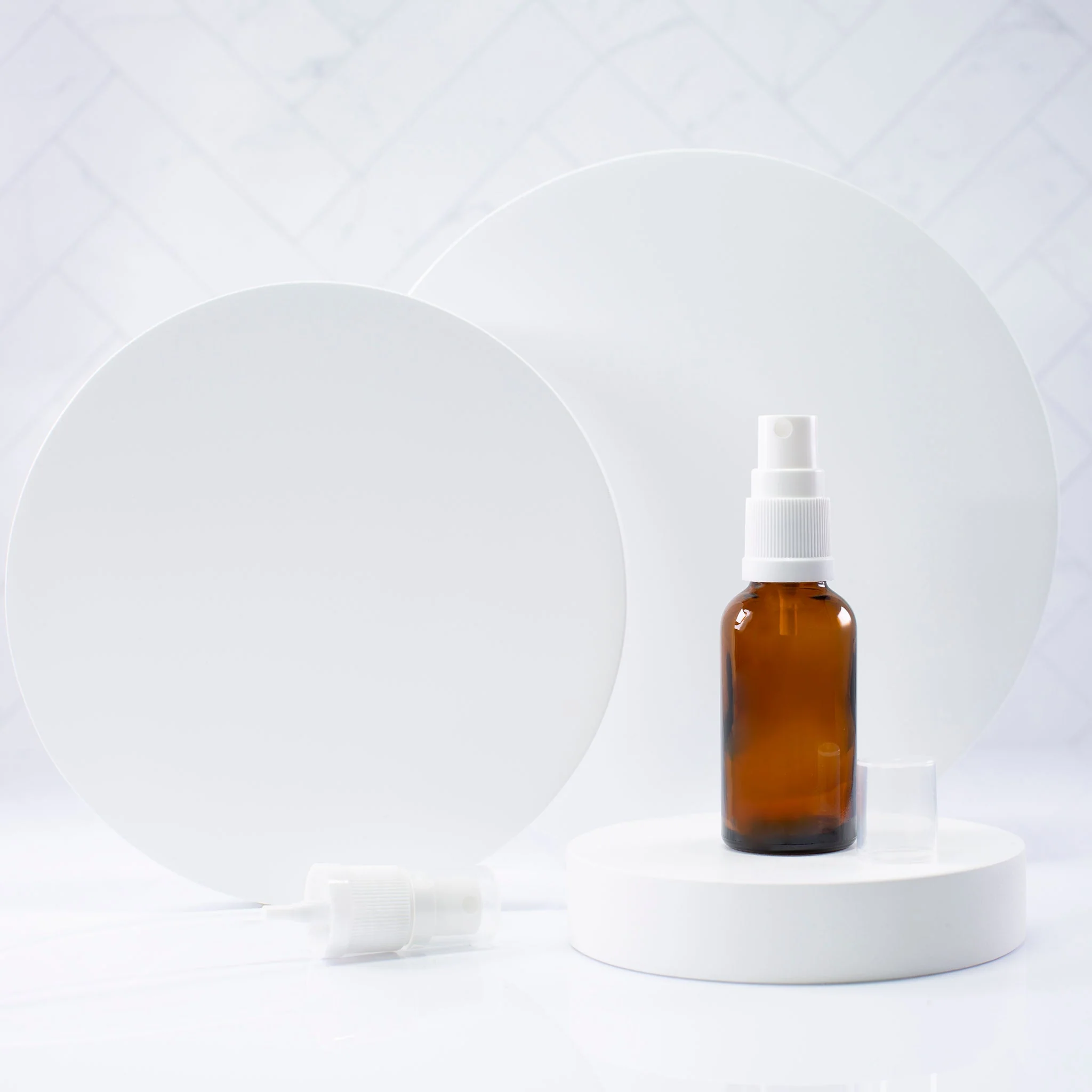 30 ml Amber Glass Essential Oil Bottle with 18-400 Neck - Image 2