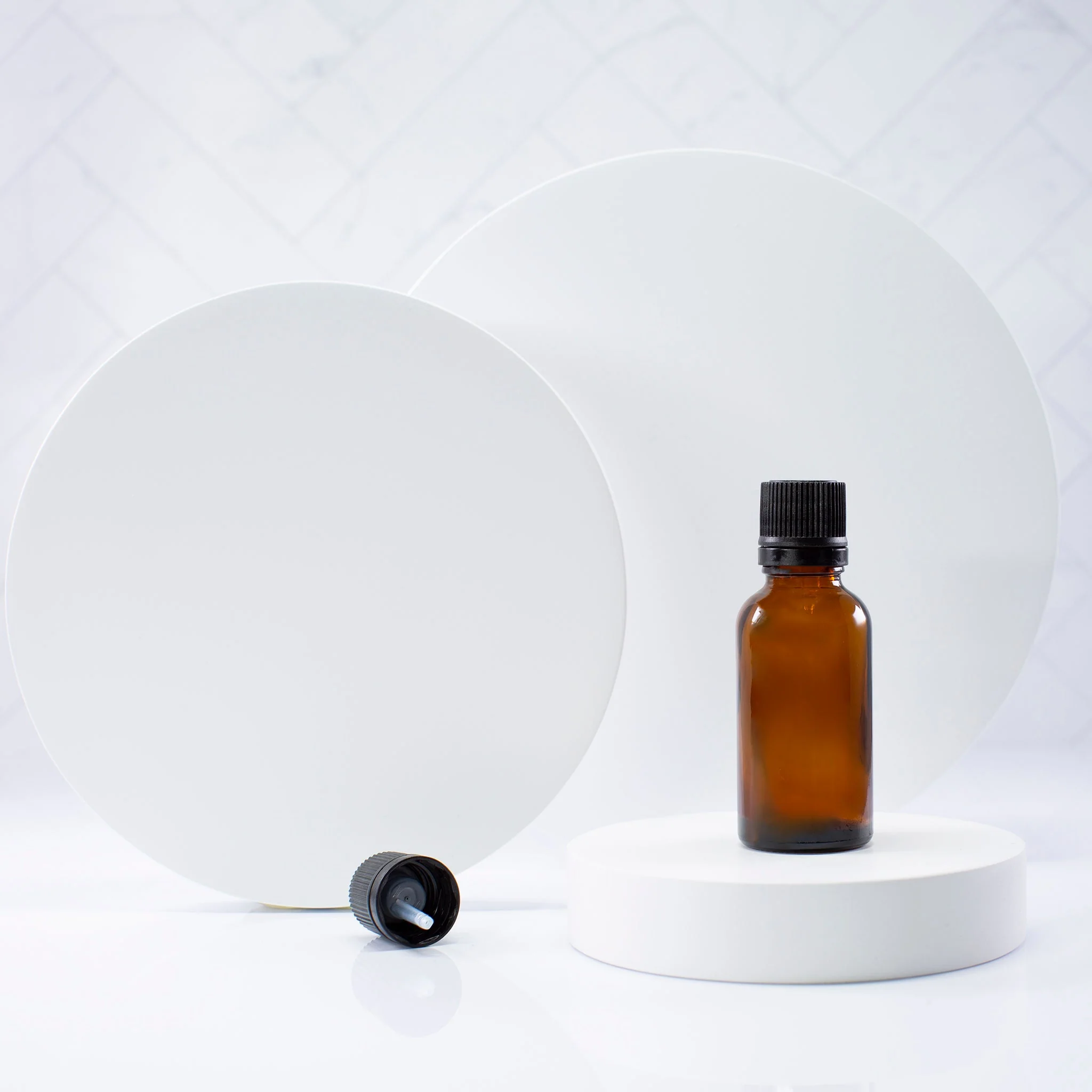 30 ml Amber Glass Essential Oil Bottle with 18-400 Neck - Image 5
