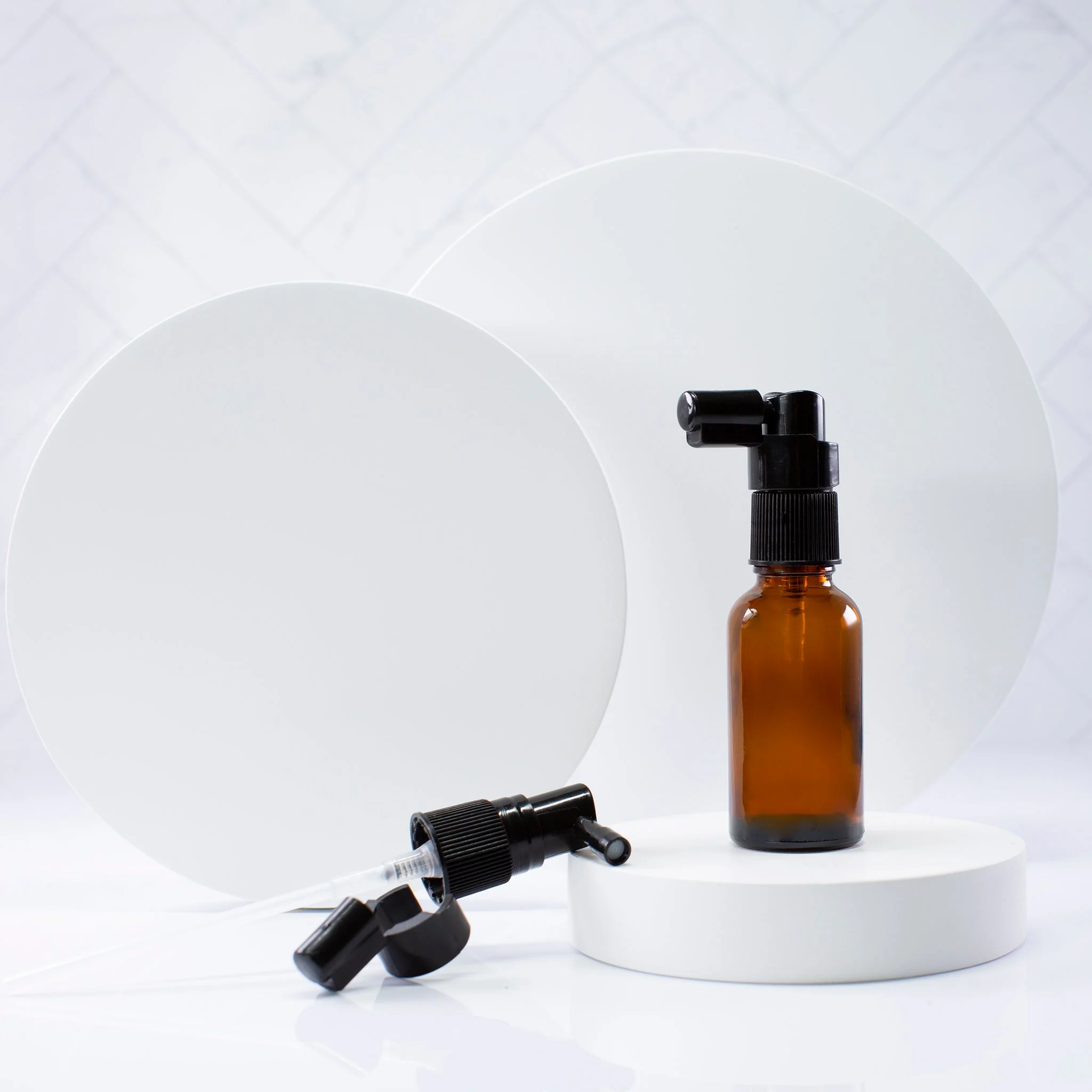 30 ml Amber Glass Essential Oil Bottle with 18-400 Neck - Image 7