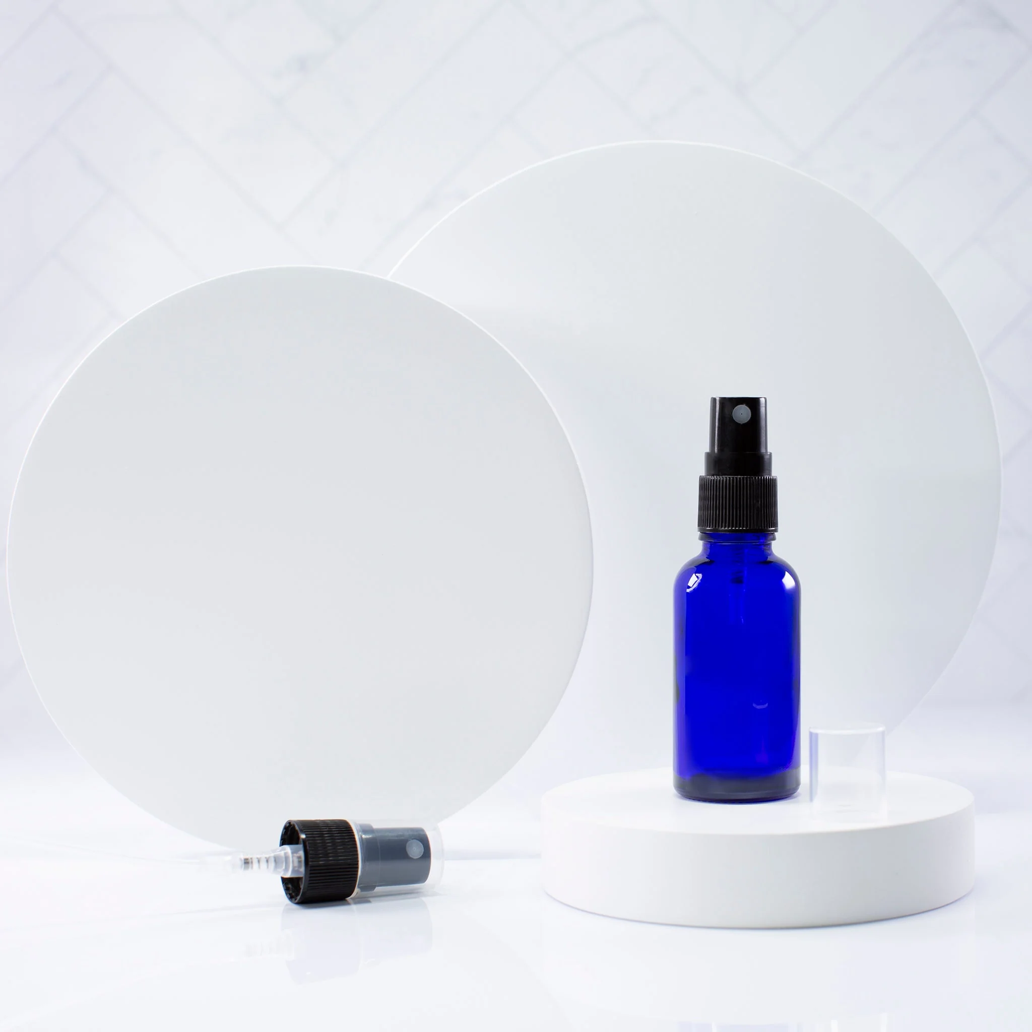 30 ml Blue Glass Essential Oil Bottle with 18-400 Neck - Image 2