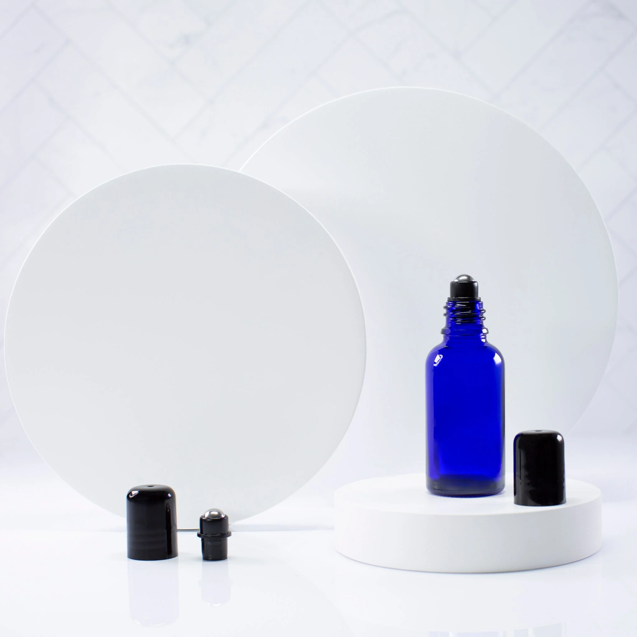 30 ml Blue Glass Essential Oil Bottle with 18-400 Neck - Image 4