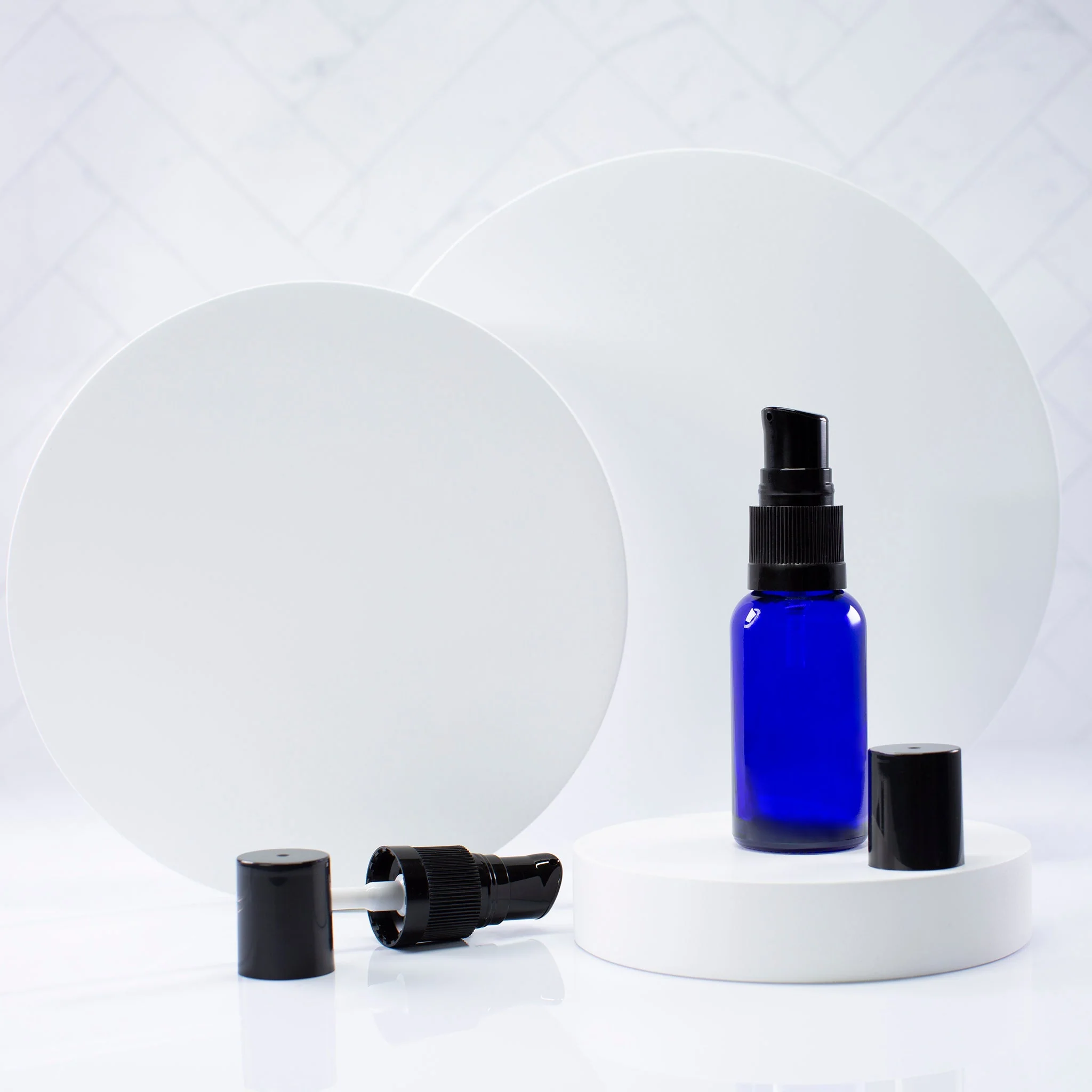 30 ml Blue Glass Essential Oil Bottle with 18-400 Neck - Image 7