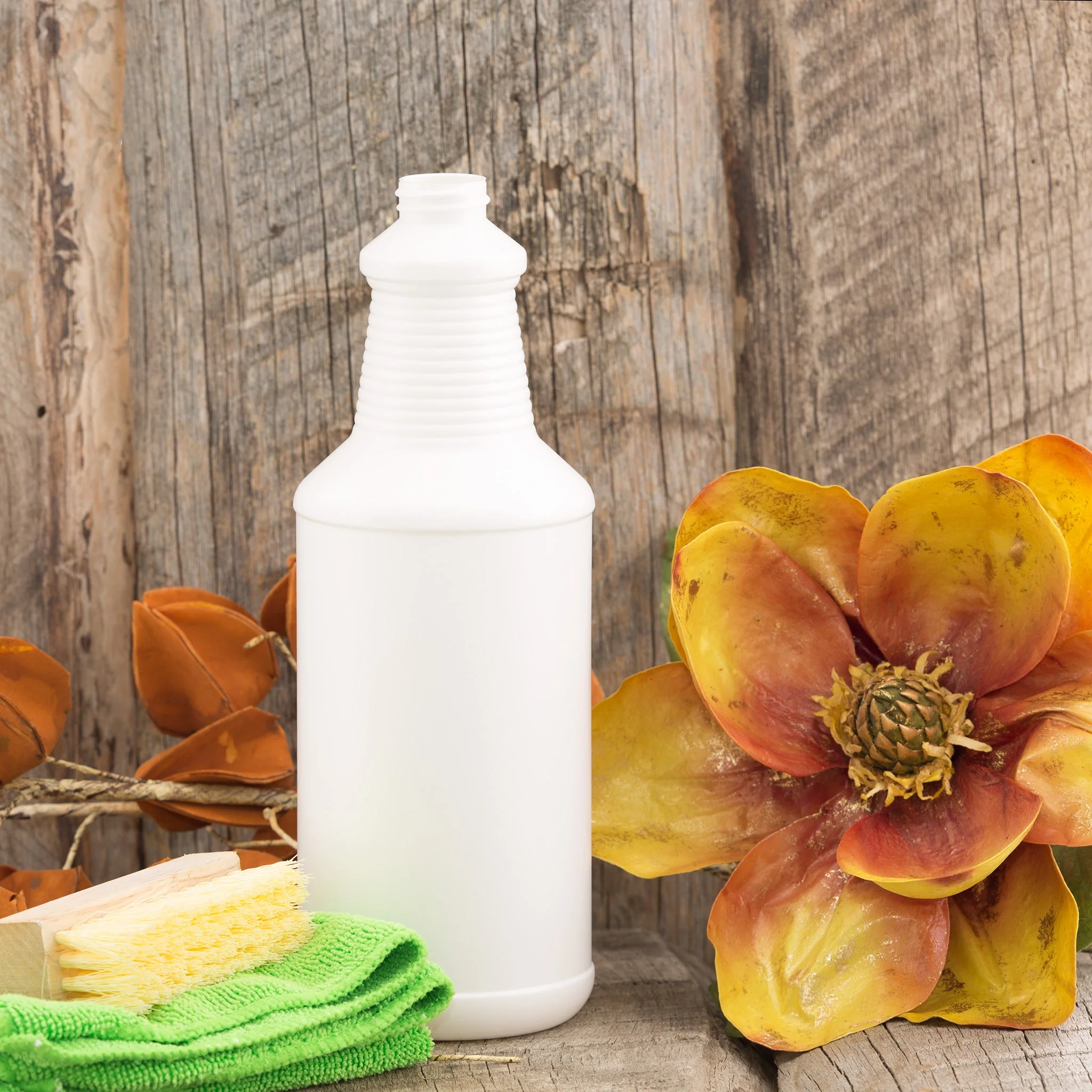 32 oz White Ring Neck Cleaner Bottle with 28-400 Neck - Image 3