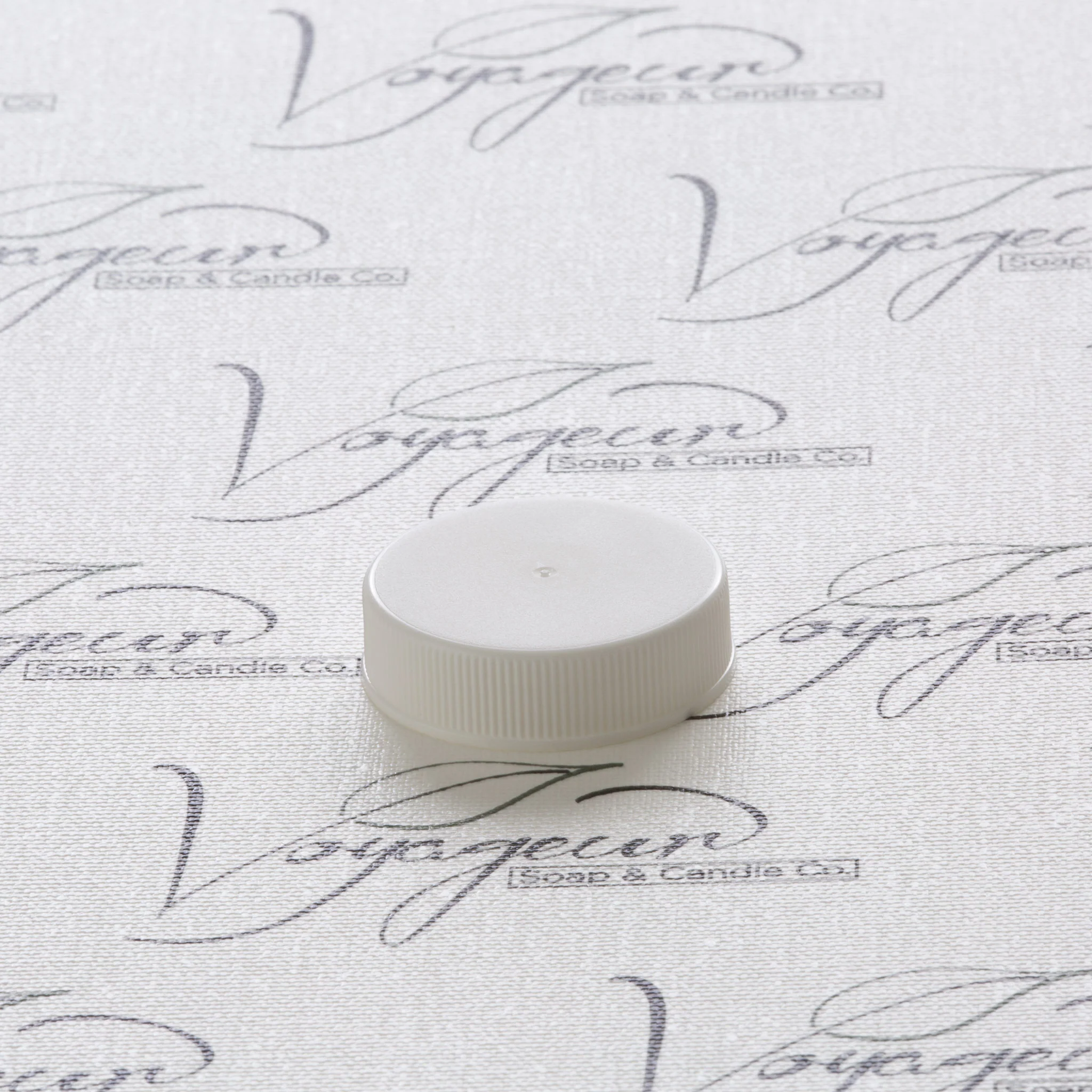 38-400 White Ribbed Screw Cap with F217 Liner - Image 2