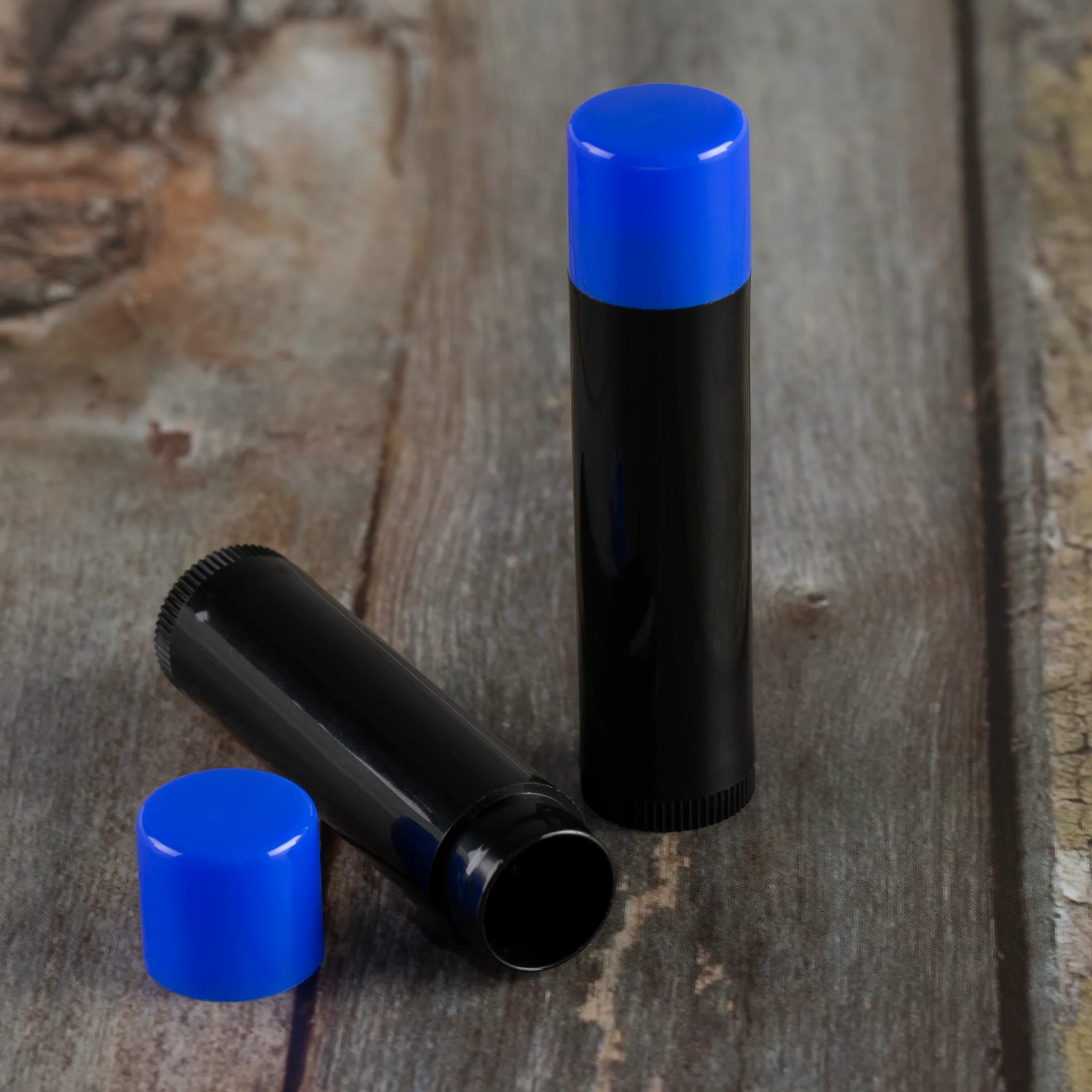 4.5 ml / 0.15 oz Black Lip Balm Tube with Cap - Image 7