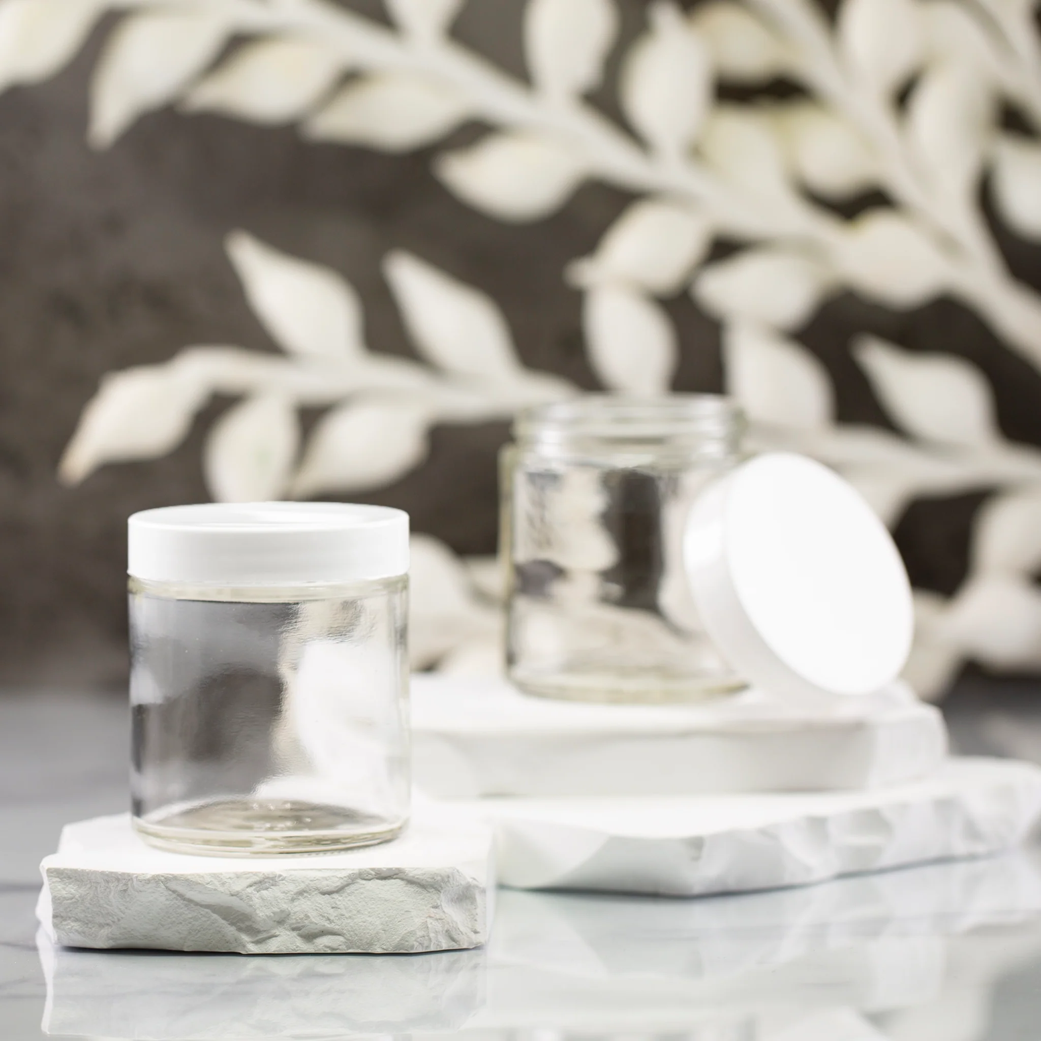 4 oz Clear Glass Jar with 58-400 Neck - Image 10