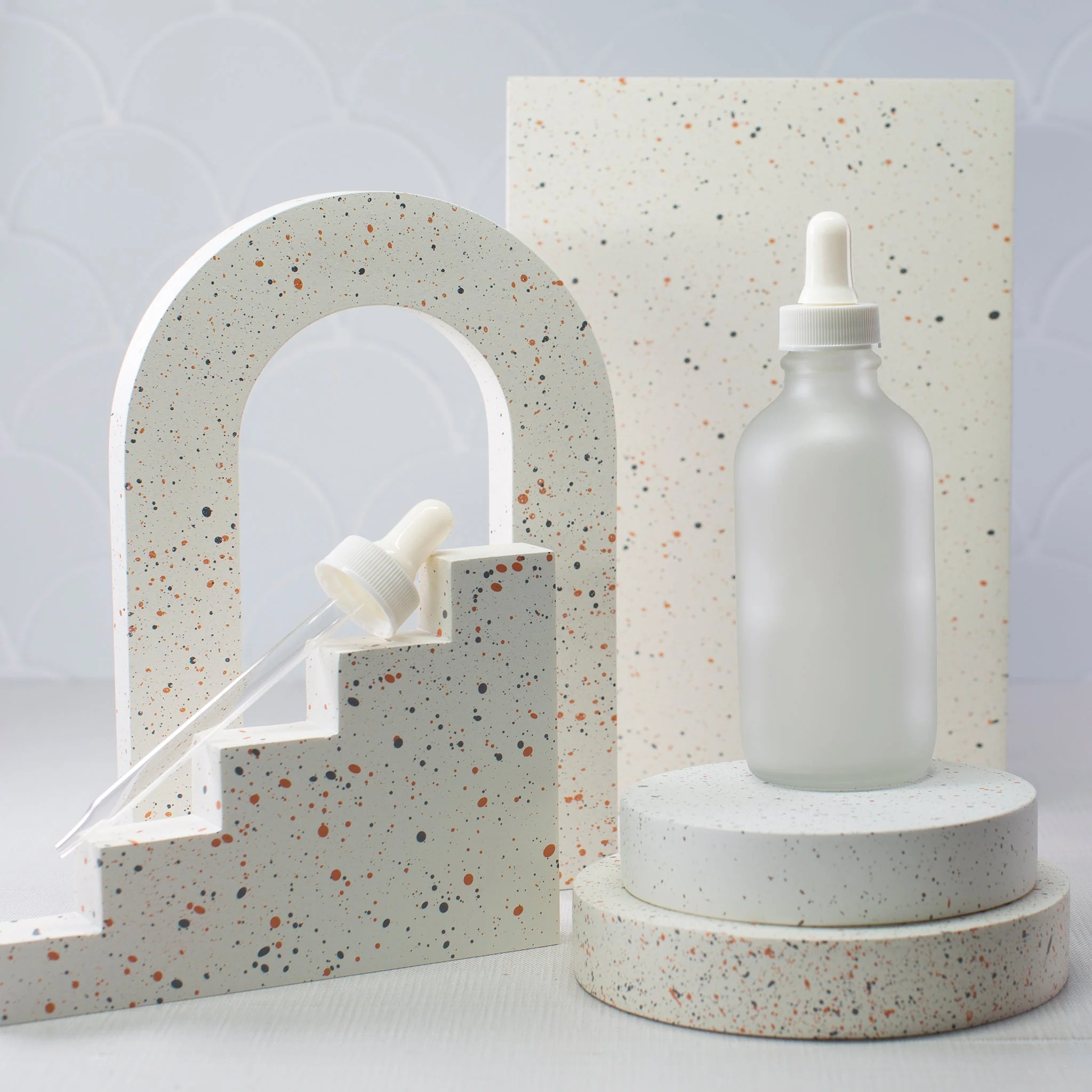 4 oz Frosted Glass Bottle with 22-400 Neck - Image 2