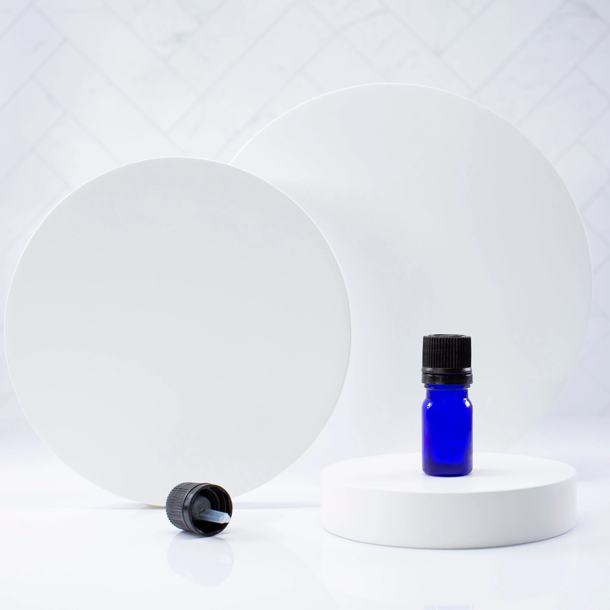 5 ml Blue Glass Essential Oil Bottle with 18-400 Neck - Image 3
