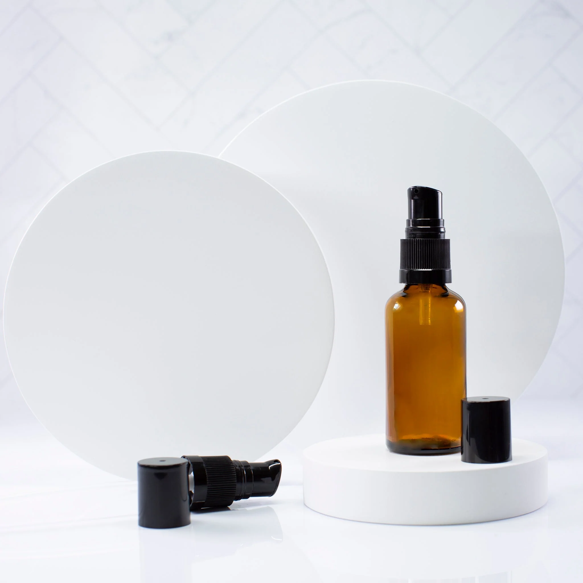 50 ml Amber Glass Essential Oil Bottle with 18-400 Neck - Image 7