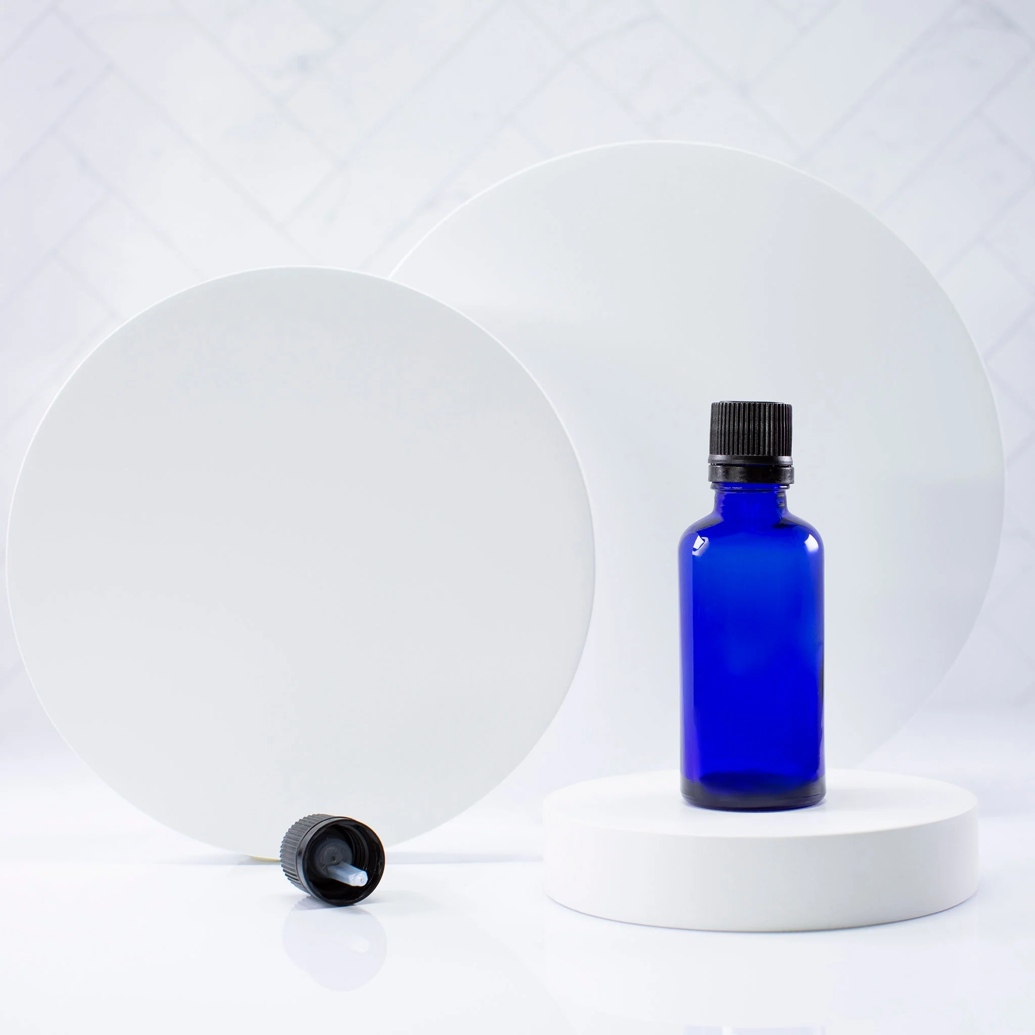 50 ml Blue Glass Essential Oil Bottle with 18-400 Neck - Image 5