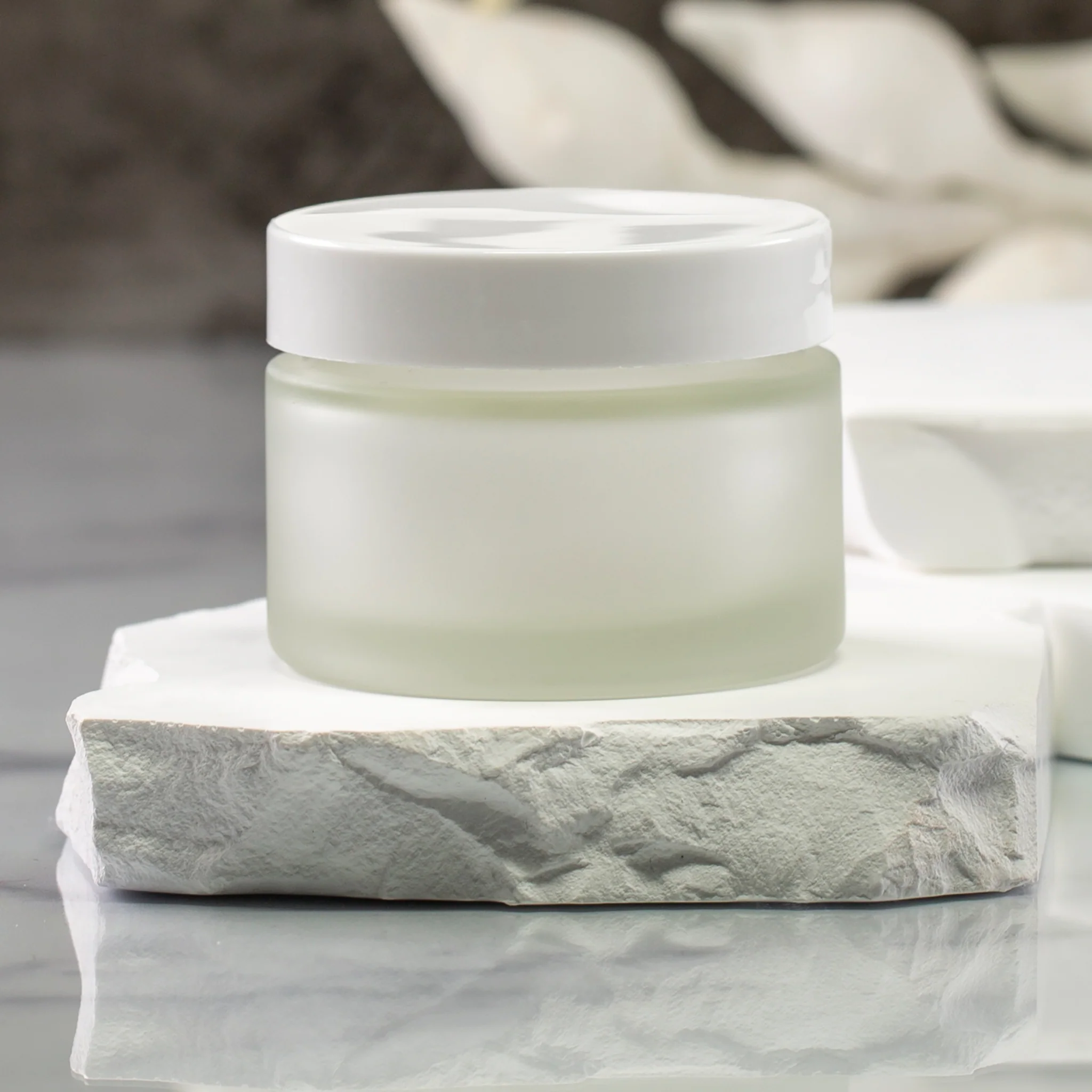 50 ml Frosted Glass Jar with 53-400 Neck - Image 5