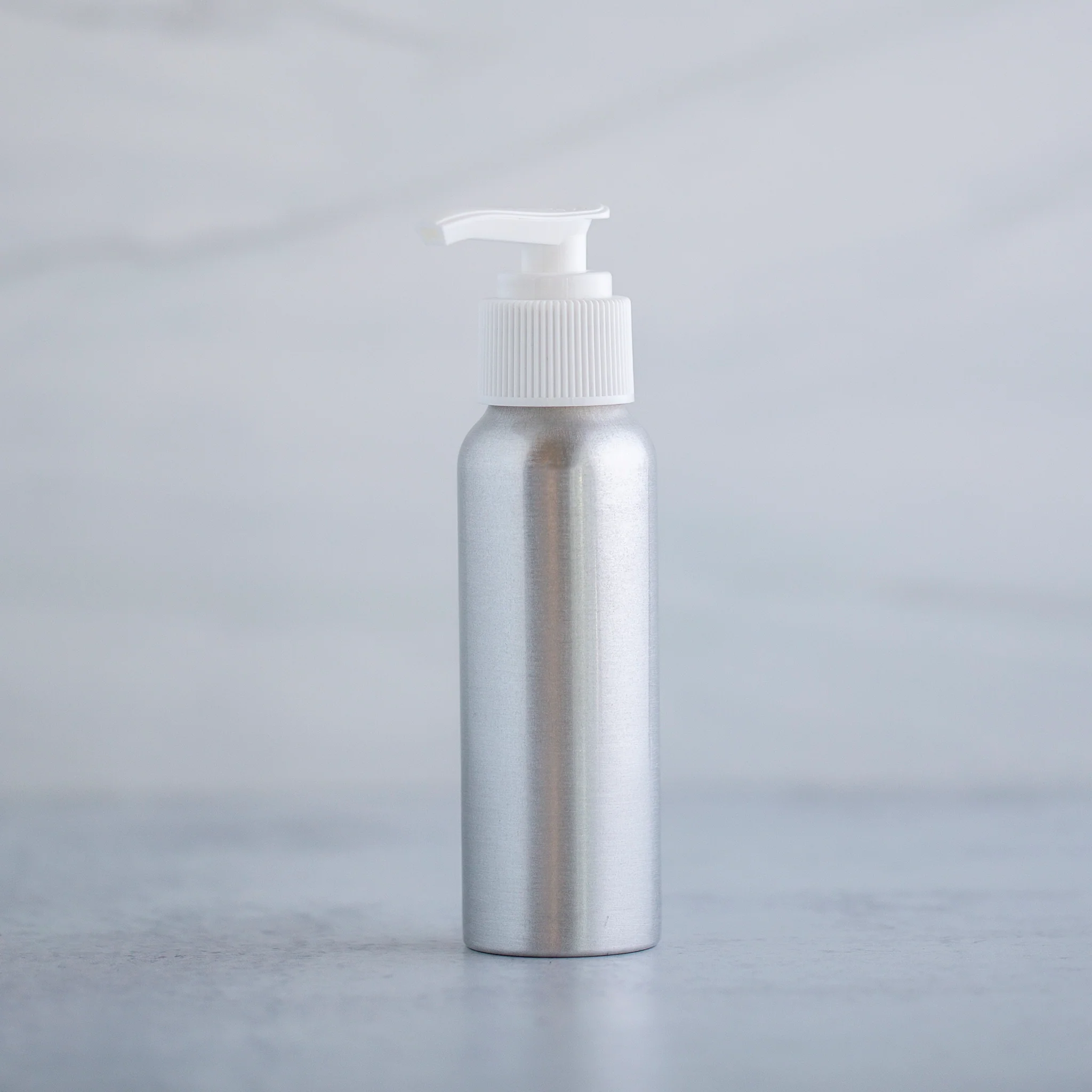 80 ml / 2.7 oz Aluminum Bottle with 24-410 Neck - Image 5