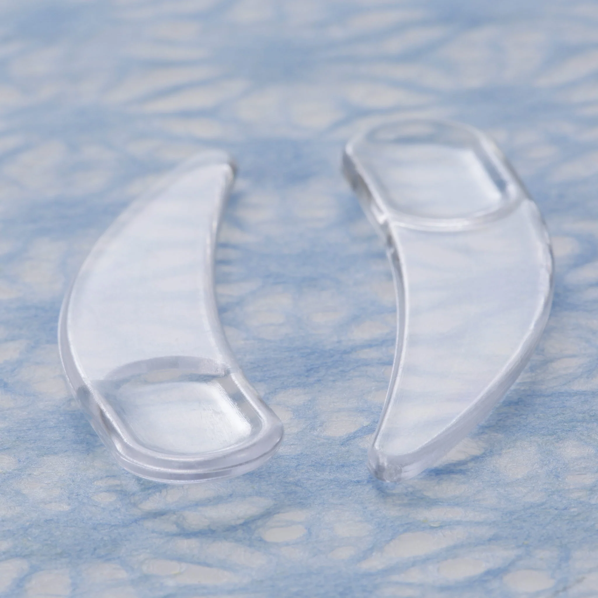 Clear Boomerang Spatula - 50 Pack - Image 2