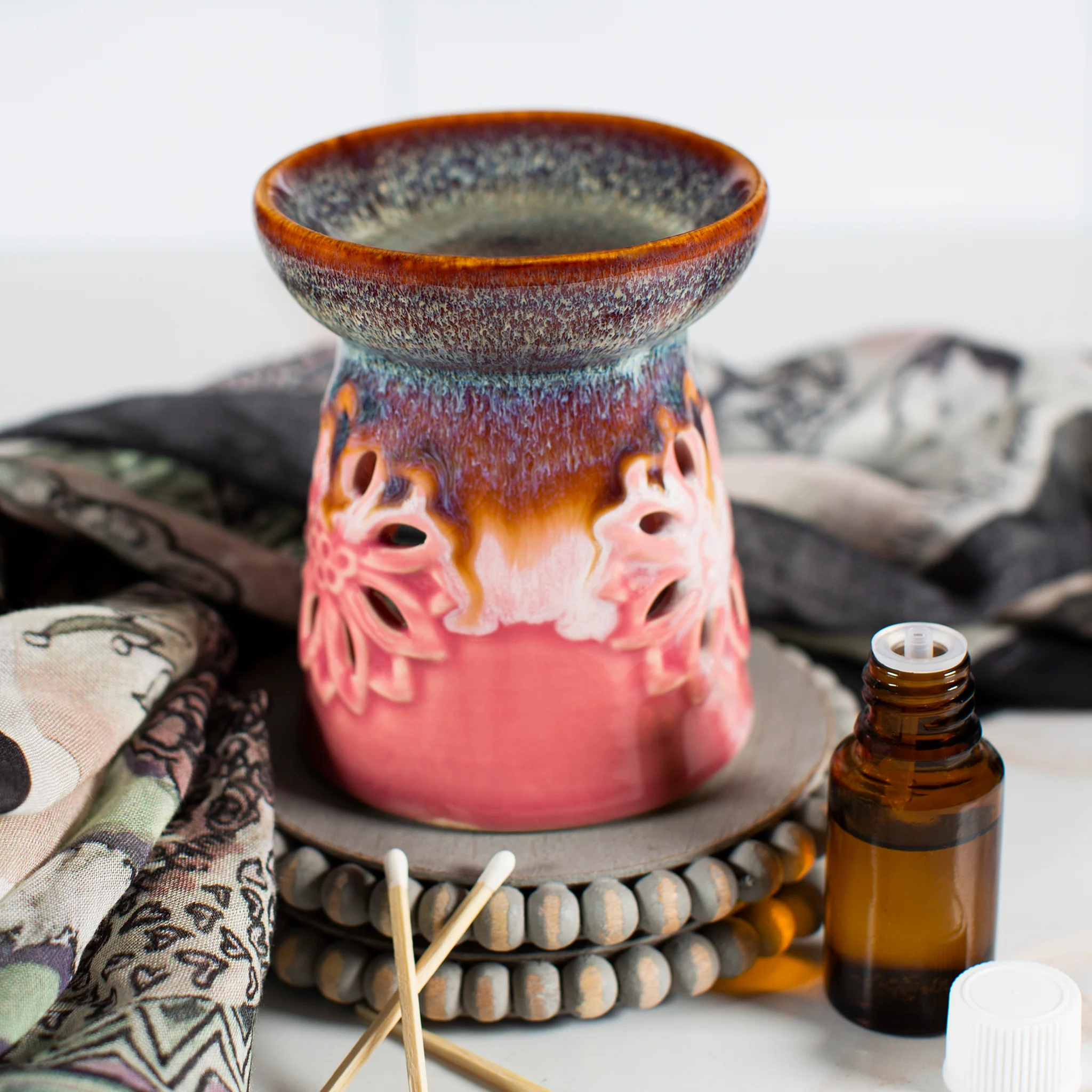 Lotus Mandala Pink/Blue Oil and Wax Melt Heater - Image 3