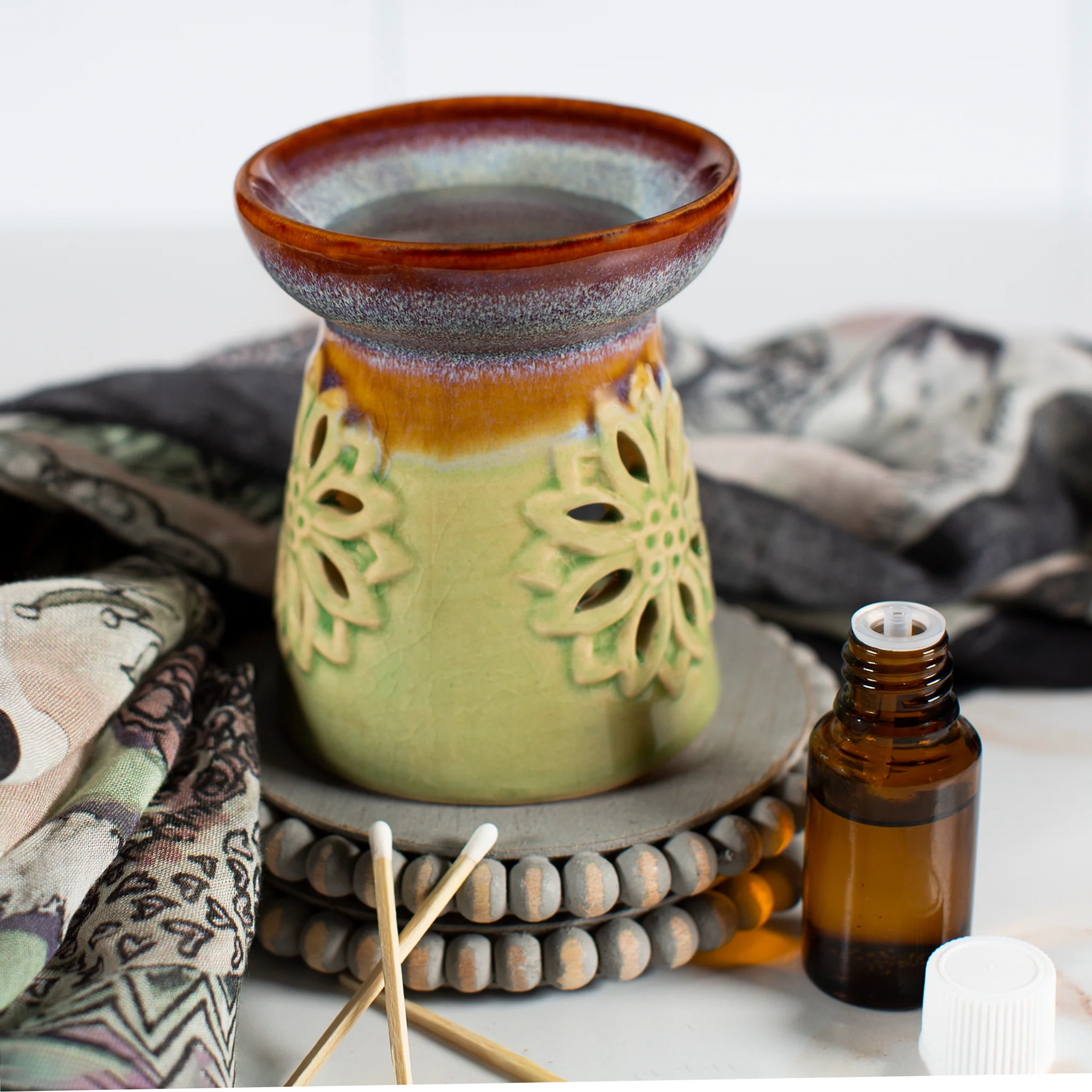 Lotus Mandala Green/Blue Oil and Wax Melt Heater - Image 3